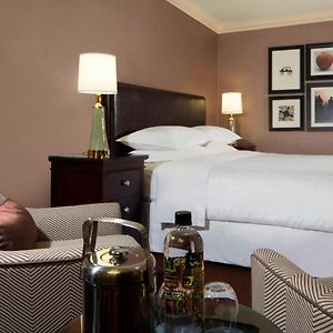 Lower Floors King Room